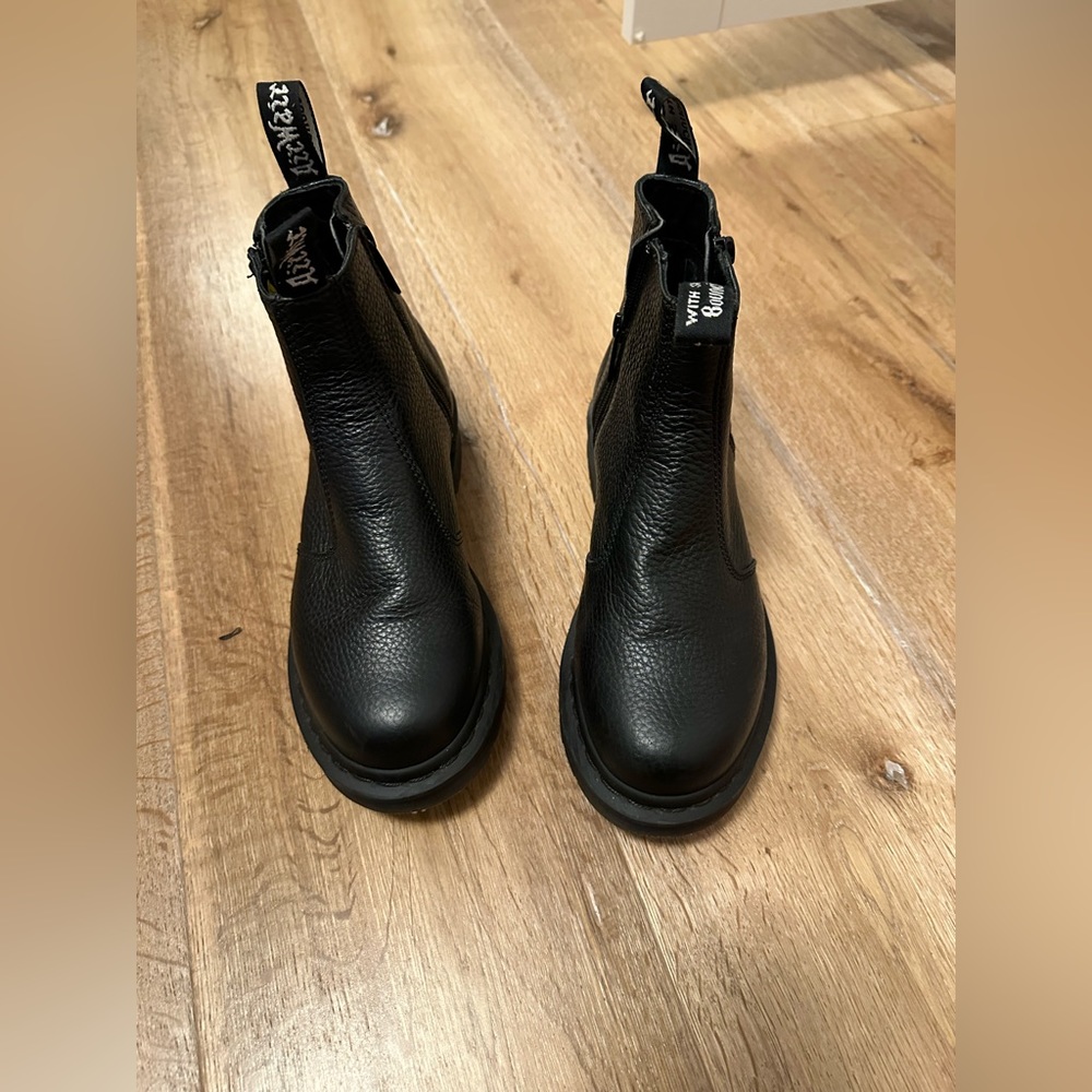 Doc martens- black - zip on both sides